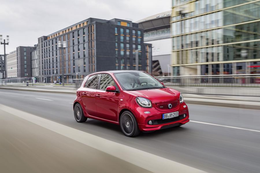  Smart ForFour Xclusive by Brabus 2016 года  (фото 5 из 20)